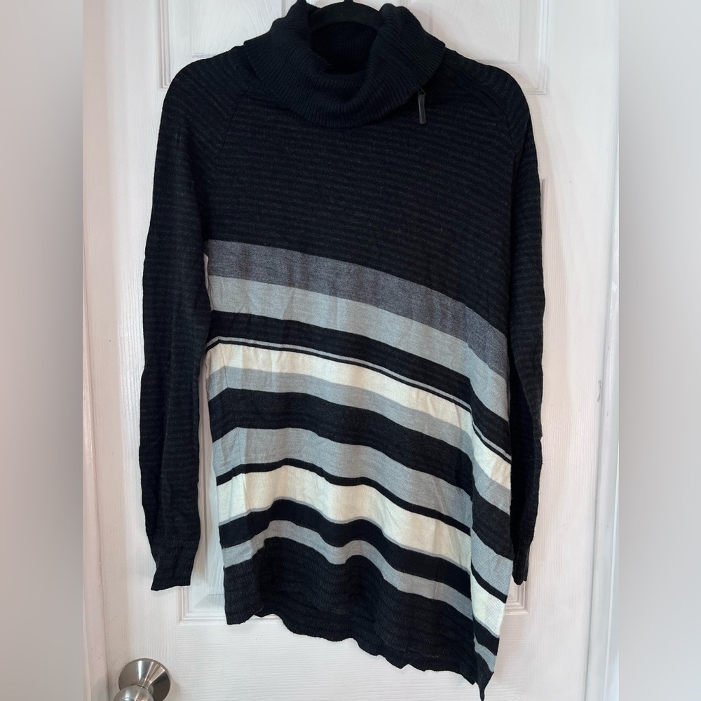Smartwool Cascade Valley Asymmetric Tunic Sweater Black Stripe Knit Size Medium‎